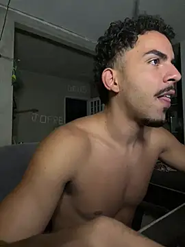 Webkamerová show menoquarenta