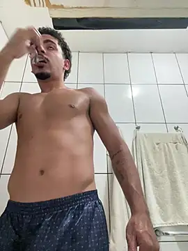 Pertunjukan Kamera Web menoquarenta