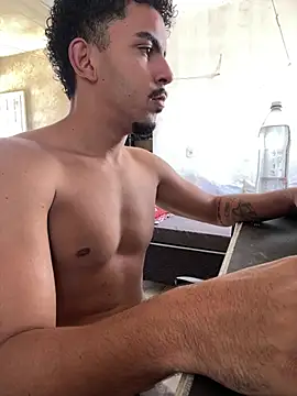 menoquarenta webcam show