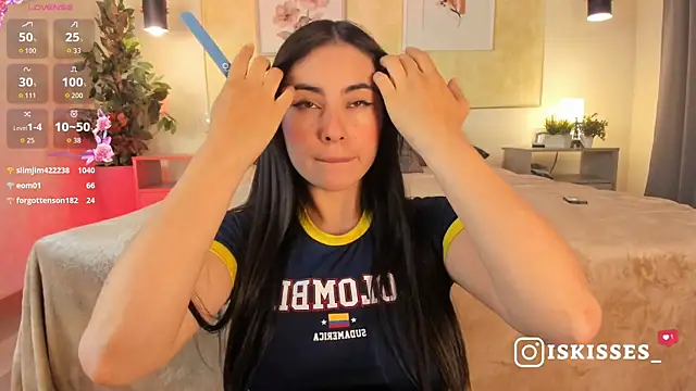 IsabellaSweet__ Adlı Modelin Canlı XXX Sohbeti