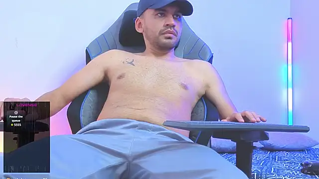 HAMILTONG12 Webcam-Show