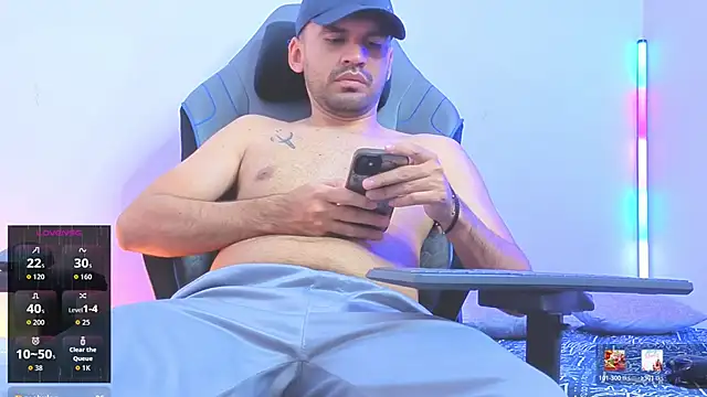 HAMILTONG12's Webcam Show