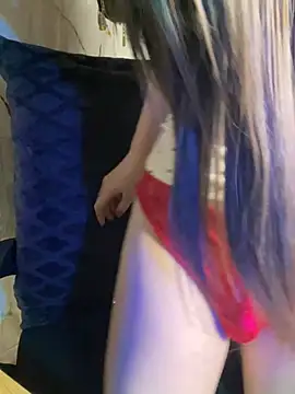 Myrna79 网络视讯表演