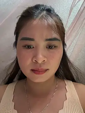 Chat soba uživo modela LoveShae_XYX