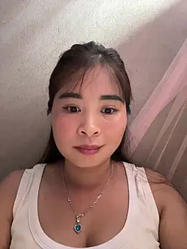 Czat XXX na żywo – LoveShae_XYX