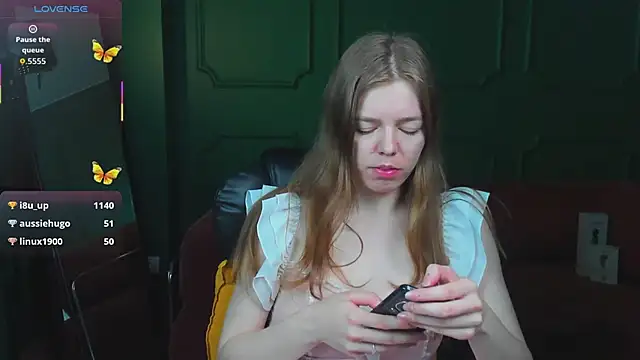 _Tina_Tayllor_: онлайн-секс-чат