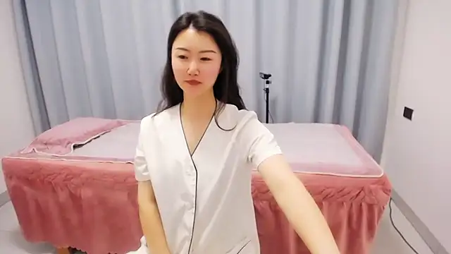 anne2026 Adlı Modelin Canlı XXX Sohbeti