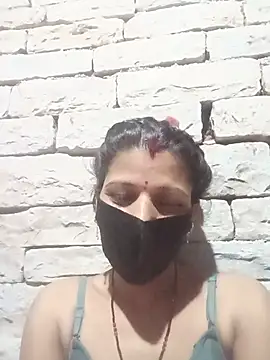 Divya-11431: δωμάτιο απευθείας συνομιλίας
