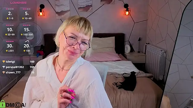 Ann_Annise live XXX chat