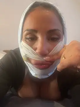 Feuchte_Bellaaa Webcam-Show