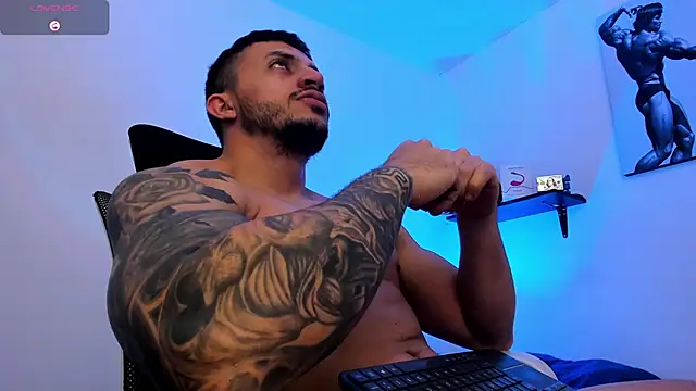 دردشة LiamReigns_ الجنسية المباشرة