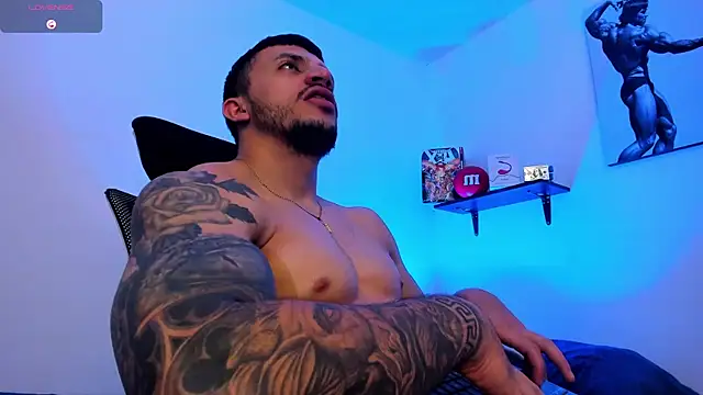 LiamReigns_ 网络视讯表演