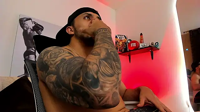 Show Webcam de LiamReigns_