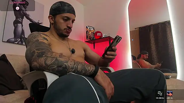LiamReigns_のウェブカメラショー