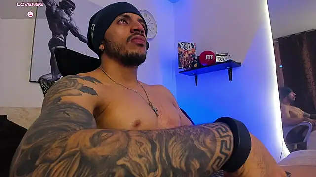 הופעת וובקאם של LiamReigns_
