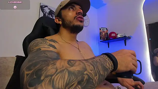 Вебкам-шоу LiamReigns_