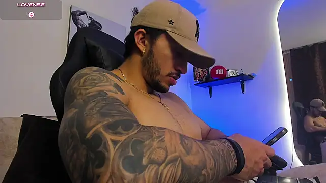 LiamReigns_ webkamerás műsora