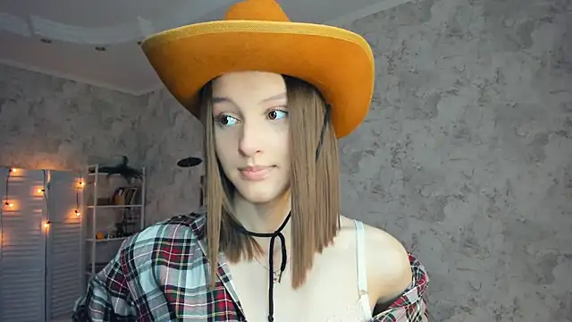 Вебкам-шоу LianneBynon