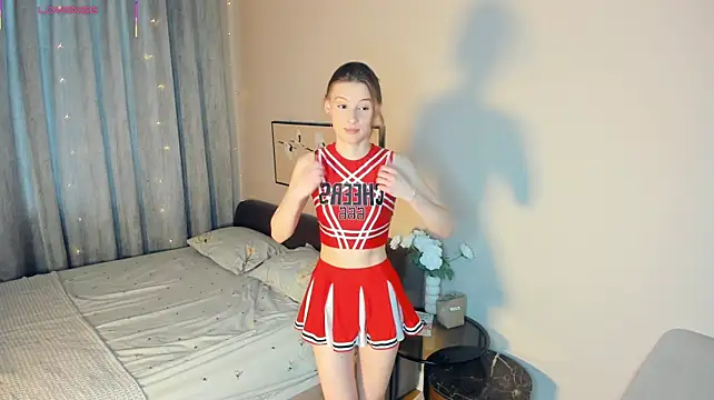 LianneBynon Adlı Modelin Web Kamerası Şovu