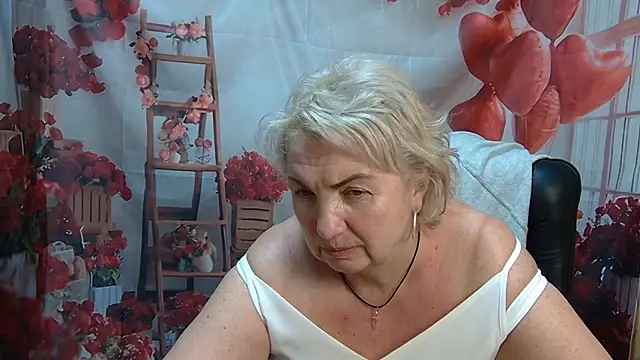 غرفة دردشة RenataDaster المباشرة