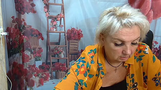 RenataDaster's Live XXX Chat