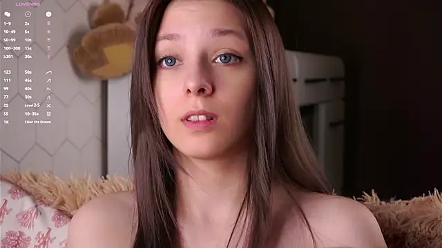 XXX chat uživo modela LeeryWonder