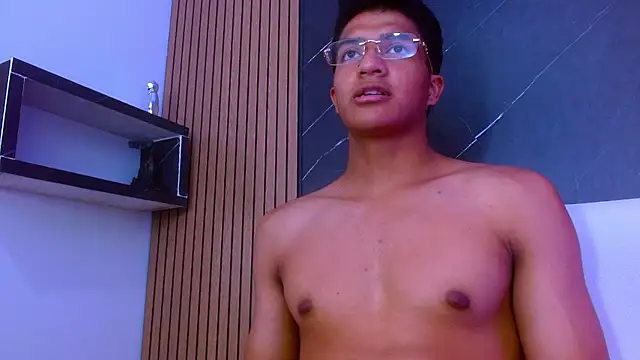 MaxWyatt_ Webcamshow