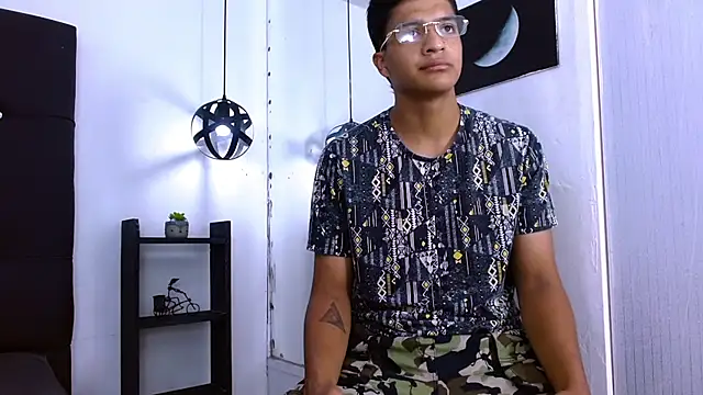 MaxWyatt_ ওয়েবক্যাম শো