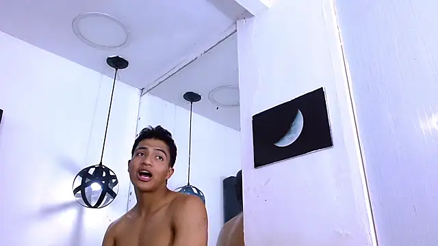 Show modela MaxWyatt_ na web-kameri