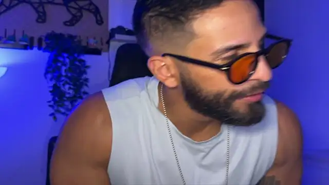 SamDornan51 webcam show