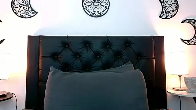 NatalyGuzman26 Webcam-Show
