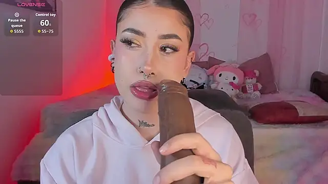 عرض كام Tamara_uwu