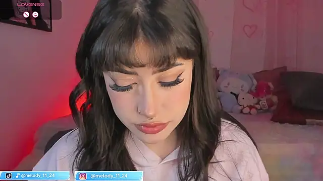 Tamara_uwu's Live XXX Chat