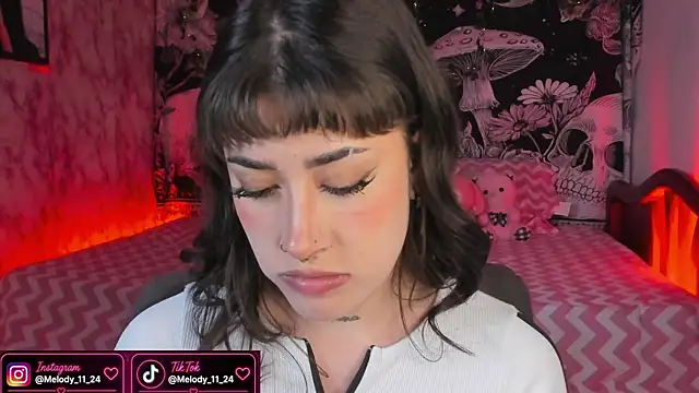 Chat +18 de Tamara_uwu ao vivo