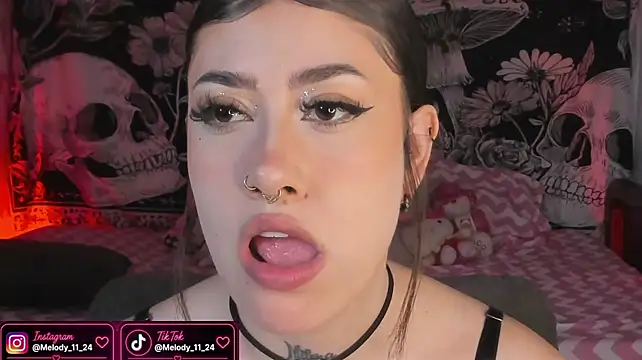 Tamara_uwu Chat XXX in diretta