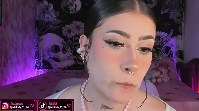 Tamara_uwu Chat XXX in diretta
