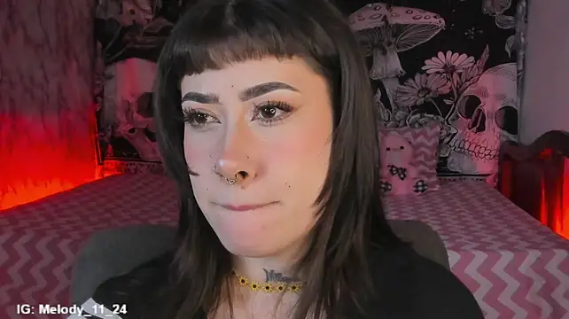 Tamara_uwu's Live Chat Room