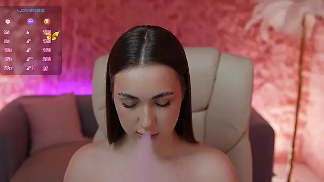Webkamerová show OliviaMoore_