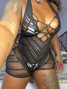 Czat XXX na żywo – Denise_wolfe21