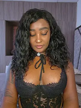 Pokazy przed kamerką – Denise_wolfe21