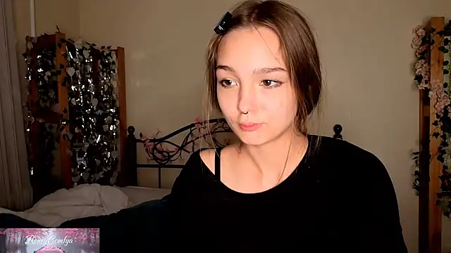 HoneyComfy Live XXX-Chat