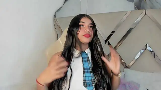 honeyhtx Chat XXX in diretta