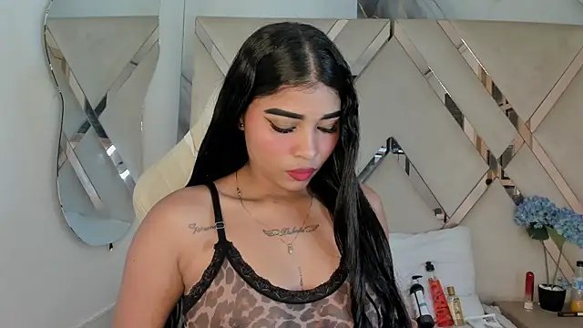 honeyhtx Chat XXX in diretta