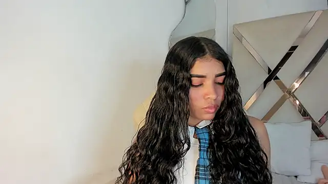 XXX chat uživo modela honeyhtx