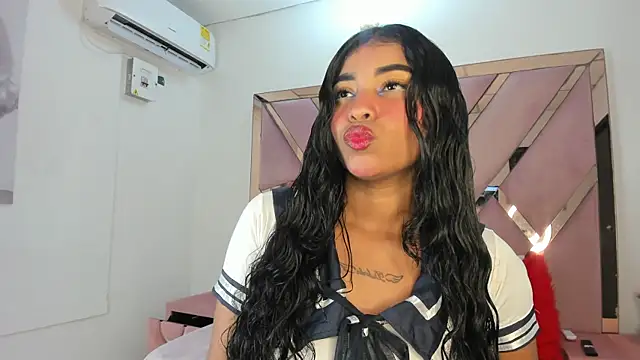 honeyhtx's Live XXX Chat