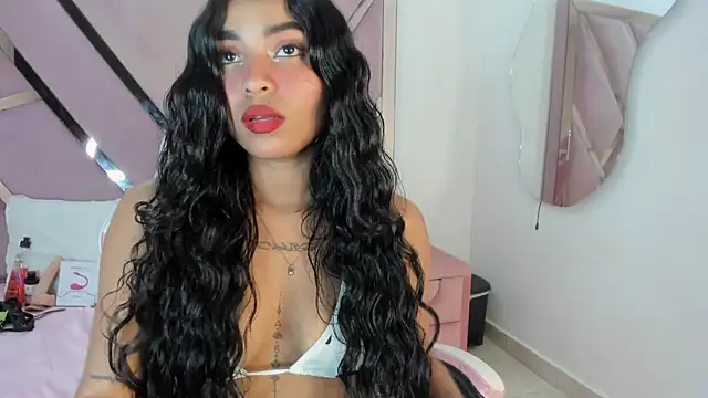Chatroom XXX en direct de honeyhtx