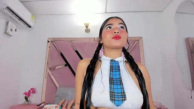 Chatroom XXX en direct de honeyhtx