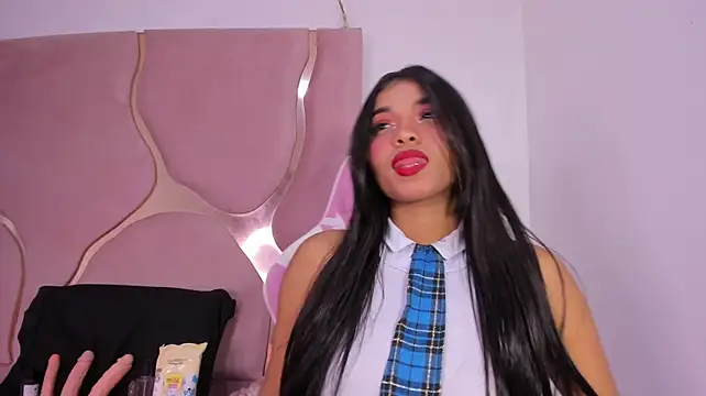 Chatroom XXX en direct de honeyhtx