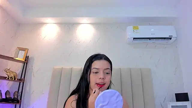 ViolettaRousee_ – Naživo XXX chat