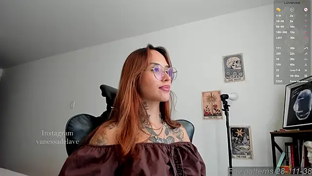 Vanessarte_ 即時 XXX 聊天
